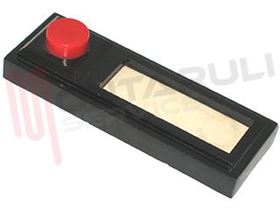 Visualizza i dettagli per PULSANTE CON CARTELLINO PORTANOME 87X30X13/18MM. Immagine di PULSANTE CON CARTELLINO PORTANOME 87X30X13/18MM.