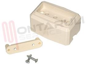 Visualizza i dettagli per PRESA A PARETE 2X15A+T Immagine di PRESA A PARETE 2X15A+T