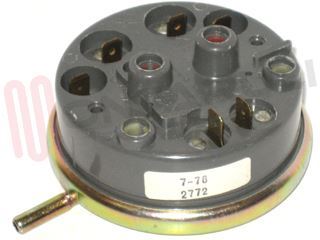 Immagine di PRESSOSTATO 2 LIVELLI 6C TUBICINO LATERALE 7-78 2772