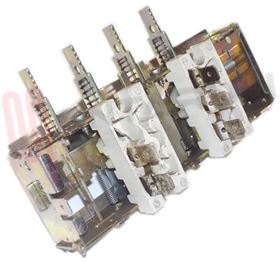 Visualizza i dettagli per PULSANTIERA 4 TASTI 2 ELEMENTI CONTATTO Immagine di PULSANTIERA 4 TASTI 2 ELEMENTI CONTATTO