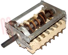 Visualizza i dettagli per COMMUTATORE 4+OFF 10 CONTATTI Immagine di COMMUTATORE 4+OFF 10 CONTATTI