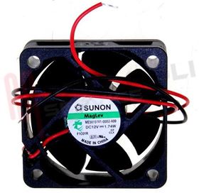 Visualizza i dettagli per VENTOLA ASSIALE 12V DC 50X50X15MM. Immagine di VENTOLA ASSIALE 12V DC 50X50X15MM.