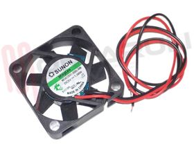 Visualizza i dettagli per VENTOLA ASSIALE 5V DC 40X40X10MM. Immagine di VENTOLA ASSIALE 5V DC 40X40X10MM.