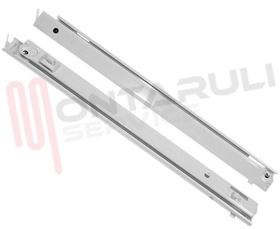 Visualizza i dettagli per GUIDA LATERALE BINARIO SCORREVOLE FRIGO KIT 2PZ. Immagine di GUIDA LATERALE BINARIO SCORREVOLE FRIGO KIT 2PZ.