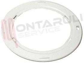 Visualizza i dettagli per CORNICE OBLO' POSTERIORE BIANCA Immagine di CORNICE OBLO' POSTERIORE BIANCA