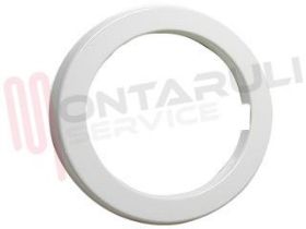 Visualizza i dettagli per CORNICE OBLO' ANTERIORE BIANCA Immagine di CORNICE OBLO' ANTERIORE BIANCA