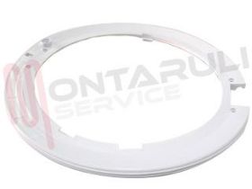 Visualizza i dettagli per CORNICE OBLO' POSTERIORE BIANCA Immagine di CORNICE OBLO' POSTERIORE BIANCA