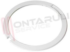 Visualizza i dettagli per CORNICE OBLO' POSTERIORE BIANCA Immagine di CORNICE OBLO' POSTERIORE BIANCA