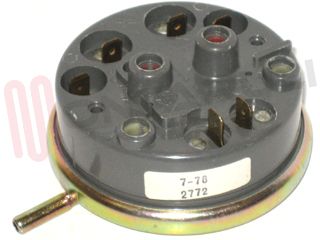 Immagine di PRESSOSTATO 2 LIVELLI 6C TUBICINO LATERALE 7-78 2772