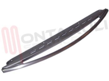 Visualizza i prodotti della categoria Maniglie forno                                               Immagine per la categoria Maniglie forno